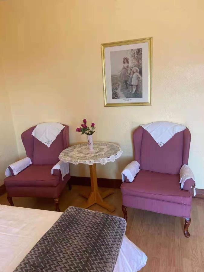 Rodmay Hotel Powell River Buitenkant foto