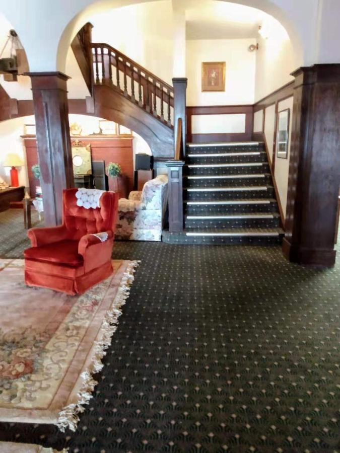 Rodmay Hotel Powell River Buitenkant foto