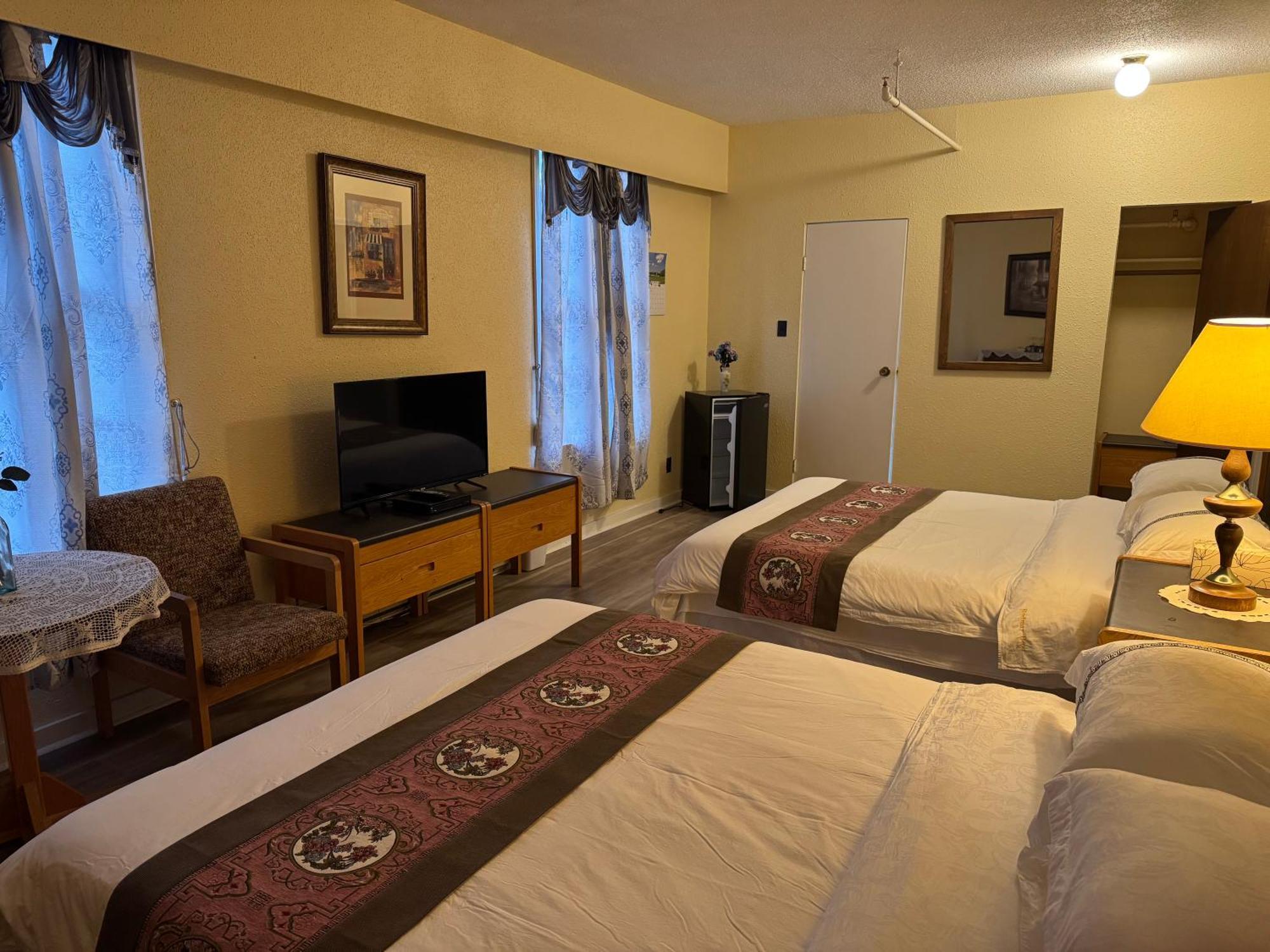 Rodmay Hotel Powell River Buitenkant foto