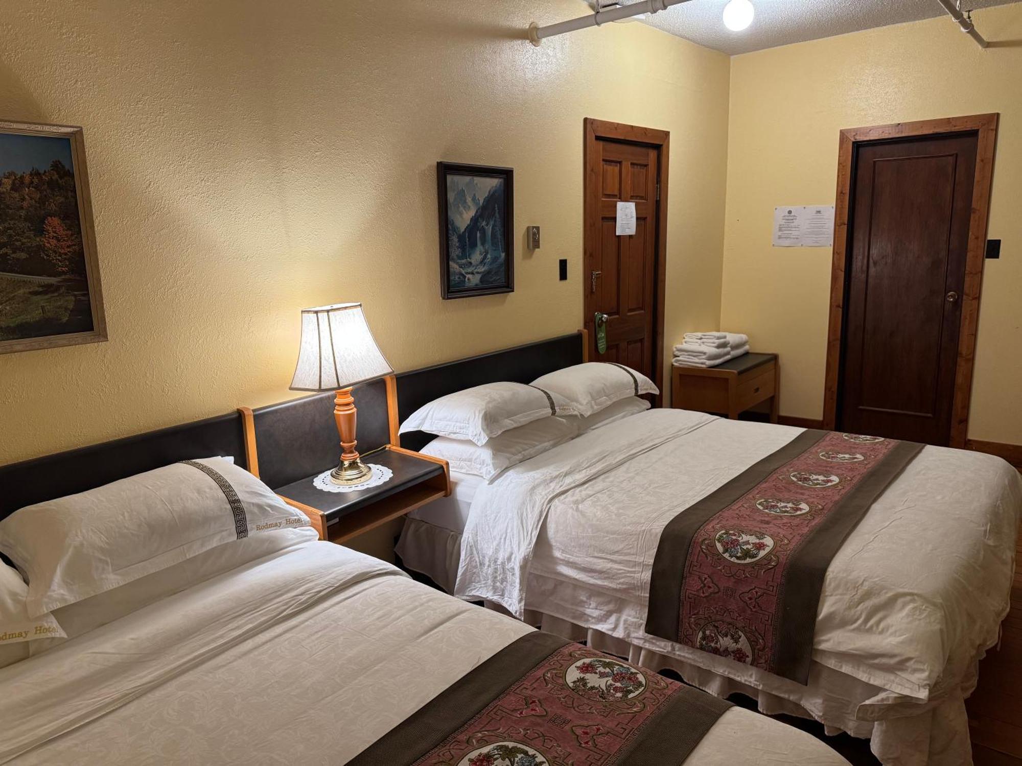 Rodmay Hotel Powell River Buitenkant foto